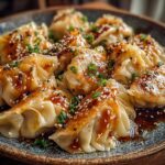 chrupiące pierożki gyoza z sosem teriyaki